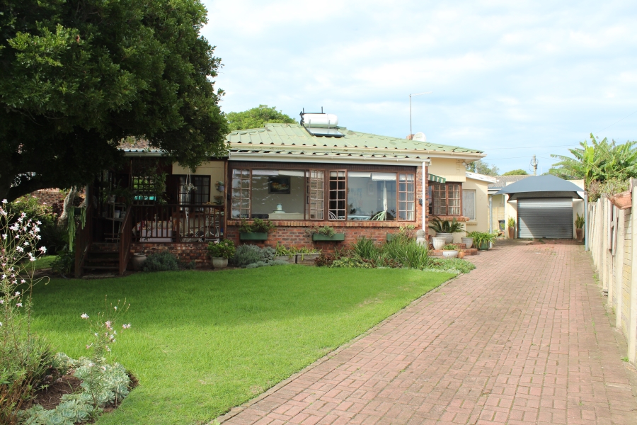 2 Bedroom Property for Sale in West Bank Eastern Cape